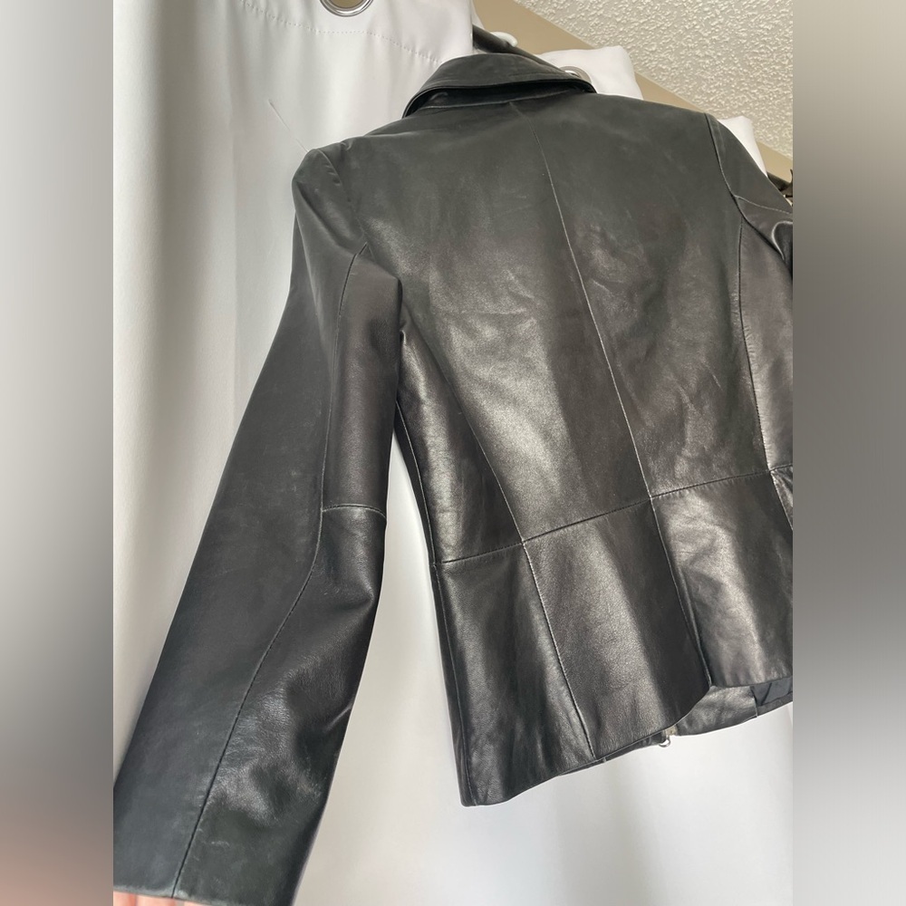 NWOT vintage Danier Black Leather jacket Size S. never worn zero wear - Picture 7 of 7